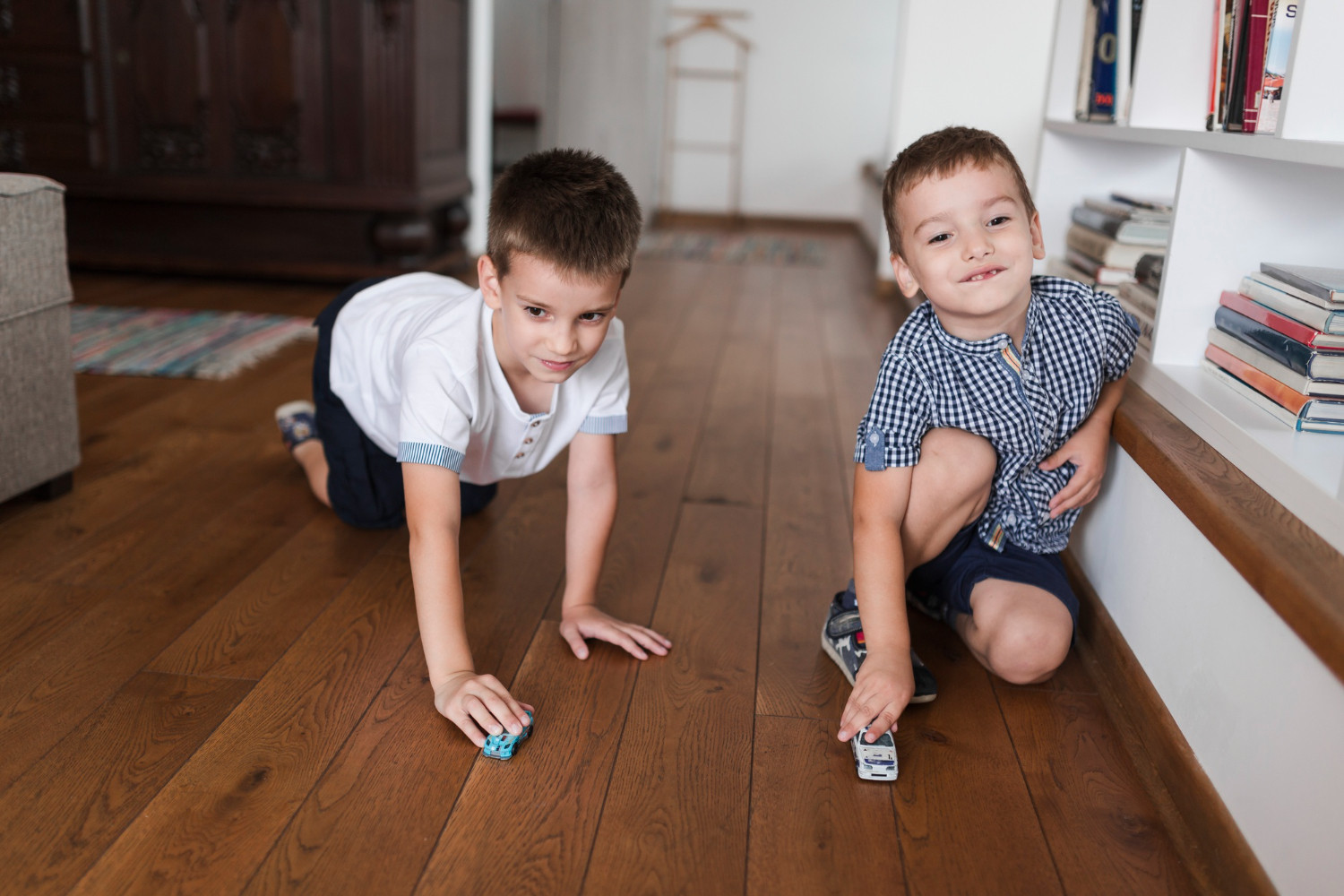 Hardwood Finish for High-Traffic Areas at Home